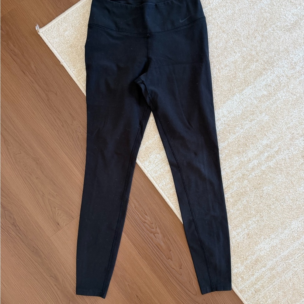 Nike Dri-FIT Black Leggings